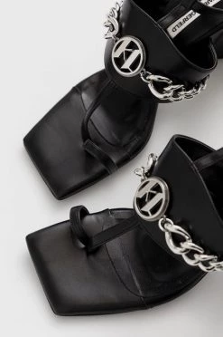 Γυναικεία Πέδιλα με τακούνι Σανδάλια Karl Lagerfeld Pyramide μαύρο 7 Γυναικεία Πέδιλα με τακούνι Σανδάλια Karl Lagerfeld Pyramide μαύρο -Karl Lagerfeld Κατάστημα unnamed file 1579