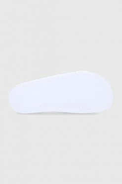 Γυναικεία Σαγιονάρες Παντόφλες Karl Lagerfeld Kondo χρώμα: άσπρο -Karl Lagerfeld Κατάστημα unnamed file 2077